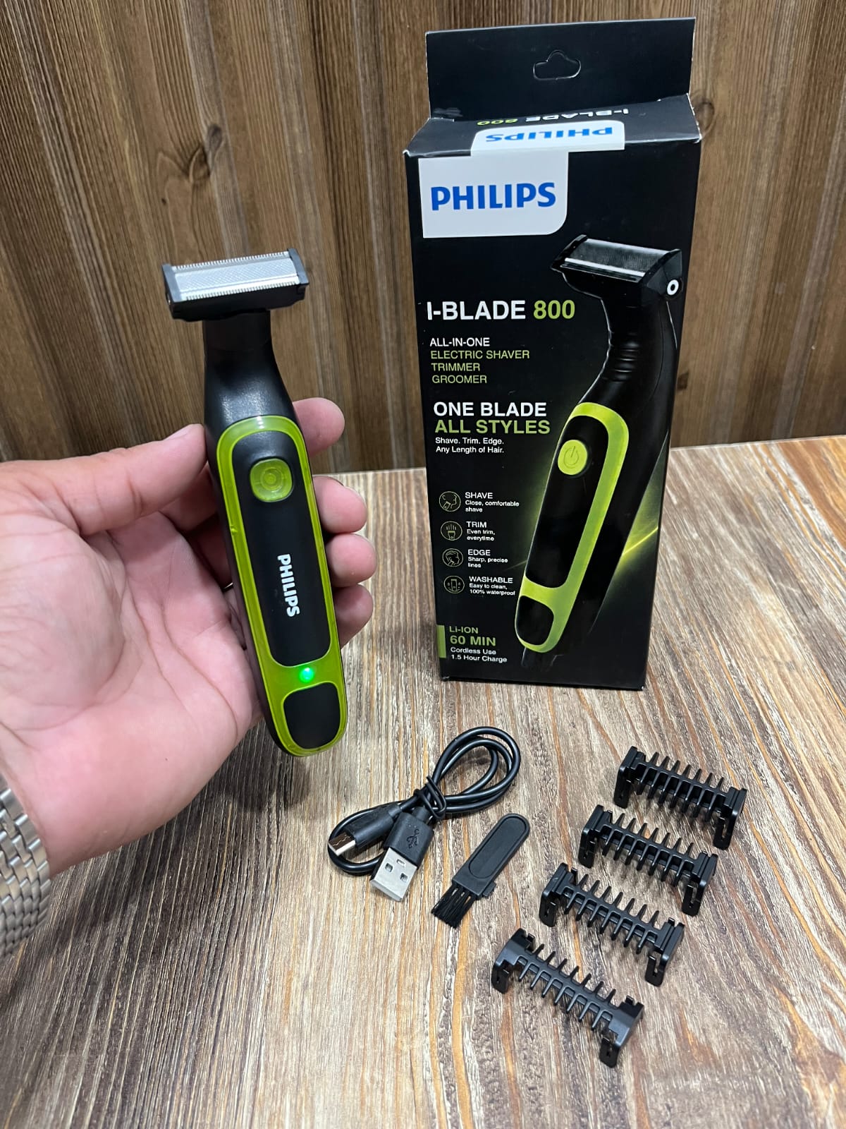 Philips I-Blade 800 All-in-One Electric Shaver, Trimmer &amp; Groomer – One Blade All Styles